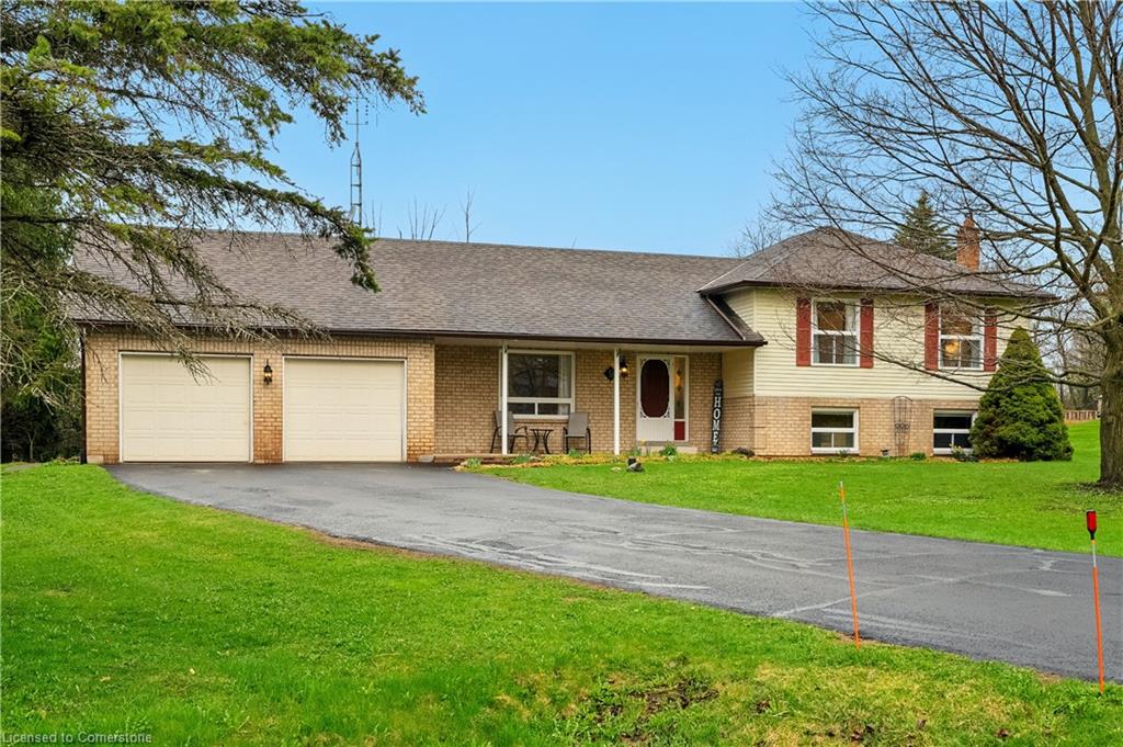 9 Sandalwood Drive Property Photo 2