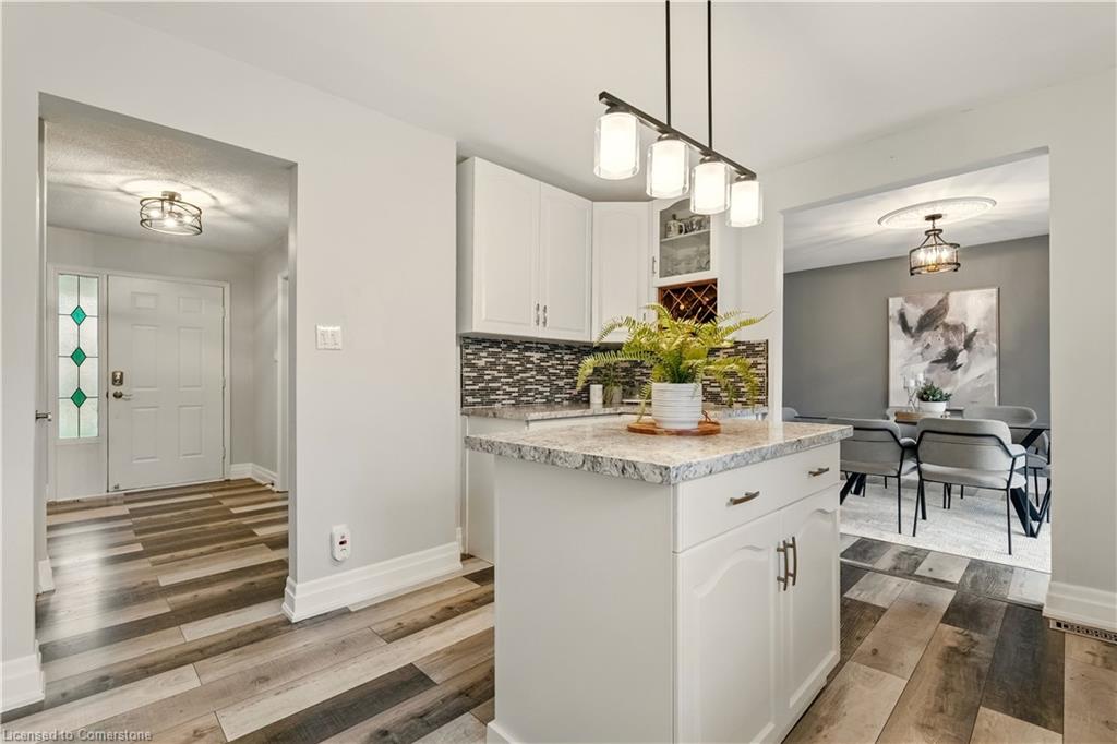 9 Sandalwood Drive Property Photo 13