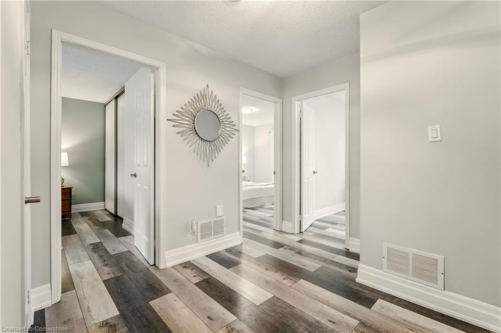 9 Sandalwood Drive Property Photo 16