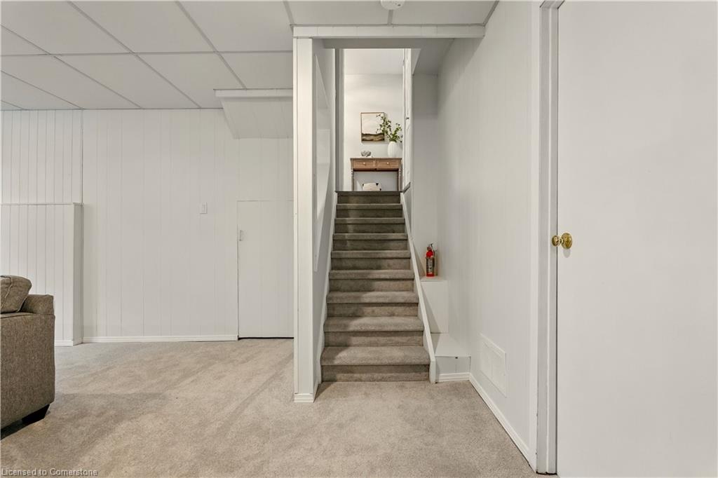 9 Sandalwood Drive Property Photo 25
