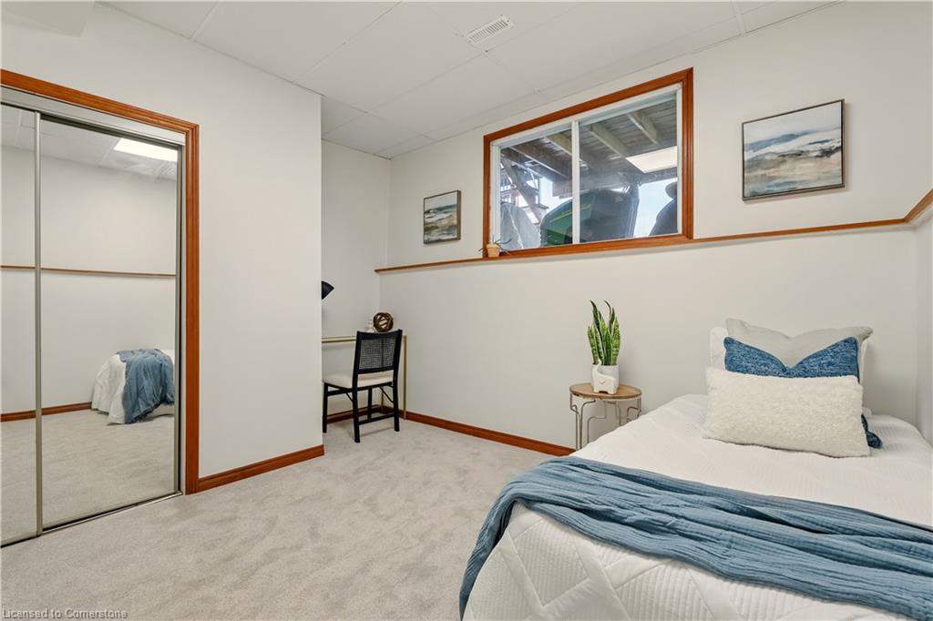 9 Sandalwood Drive Property Photo 31