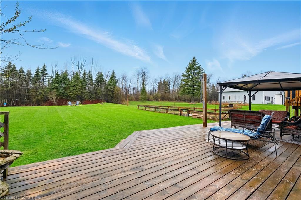 9 Sandalwood Drive Property Photo 32