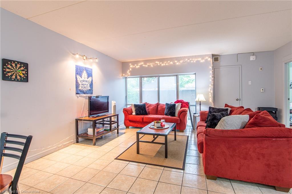 188 King Street N Property Photo 3