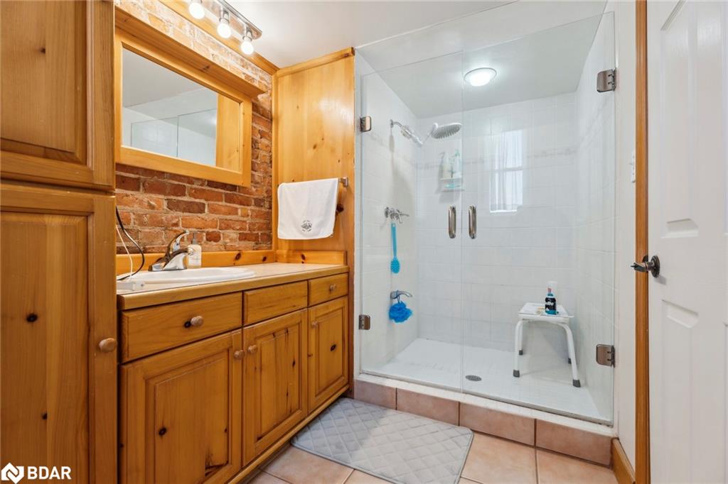 226 King Street Property Photo 15