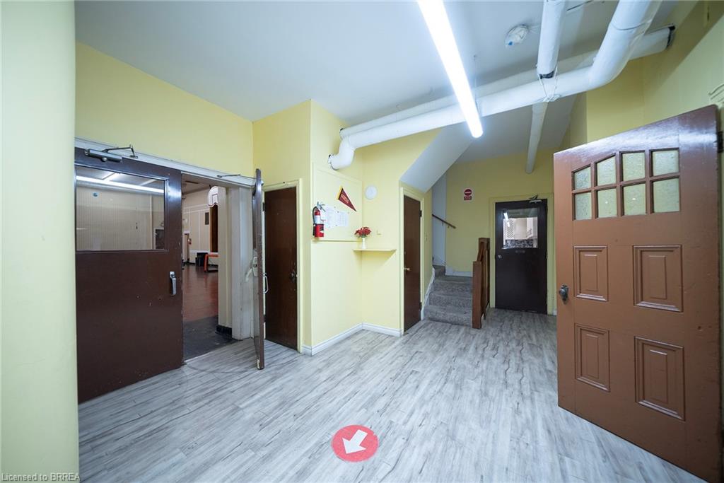 360 Colborne Street Property Photo 5