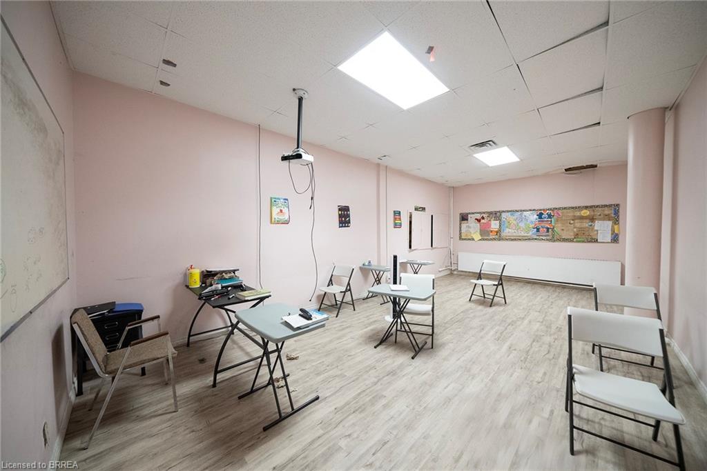 360 Colborne Street Property Photo 14