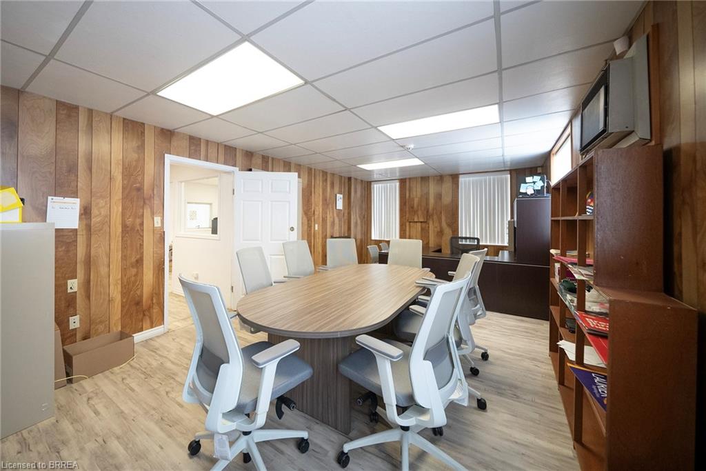 360 Colborne Street Property Photo 16