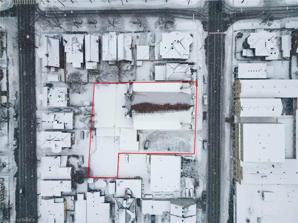 360 Colborne Street Property Photo 33