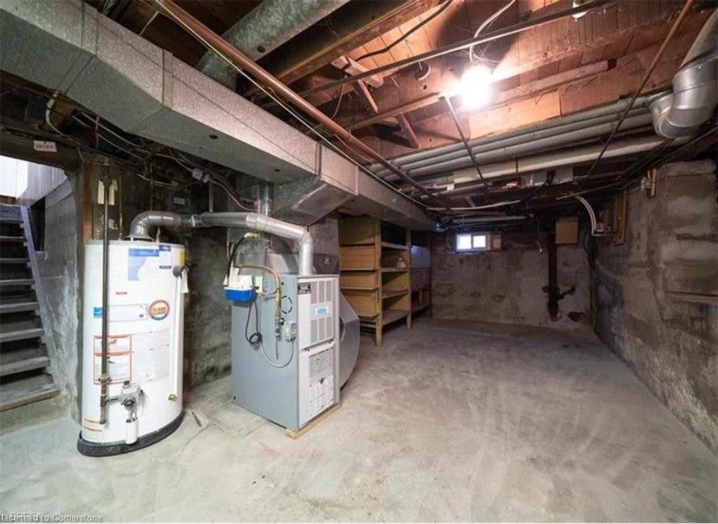 208 Drummond Street Property Photo 33