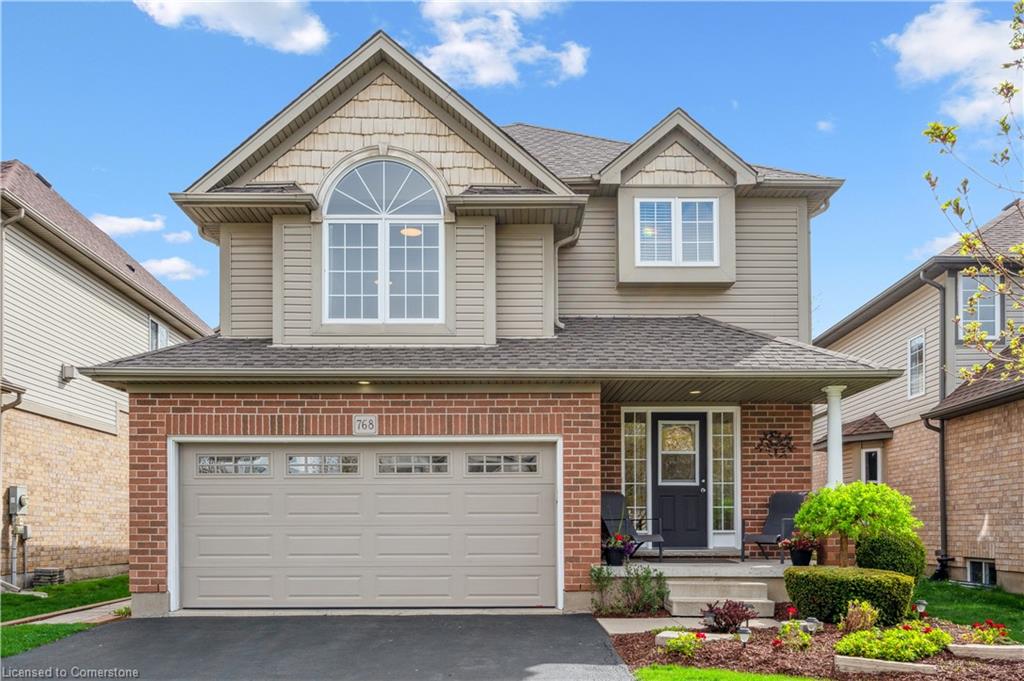 768 Shediac Crescent Property Photo 1