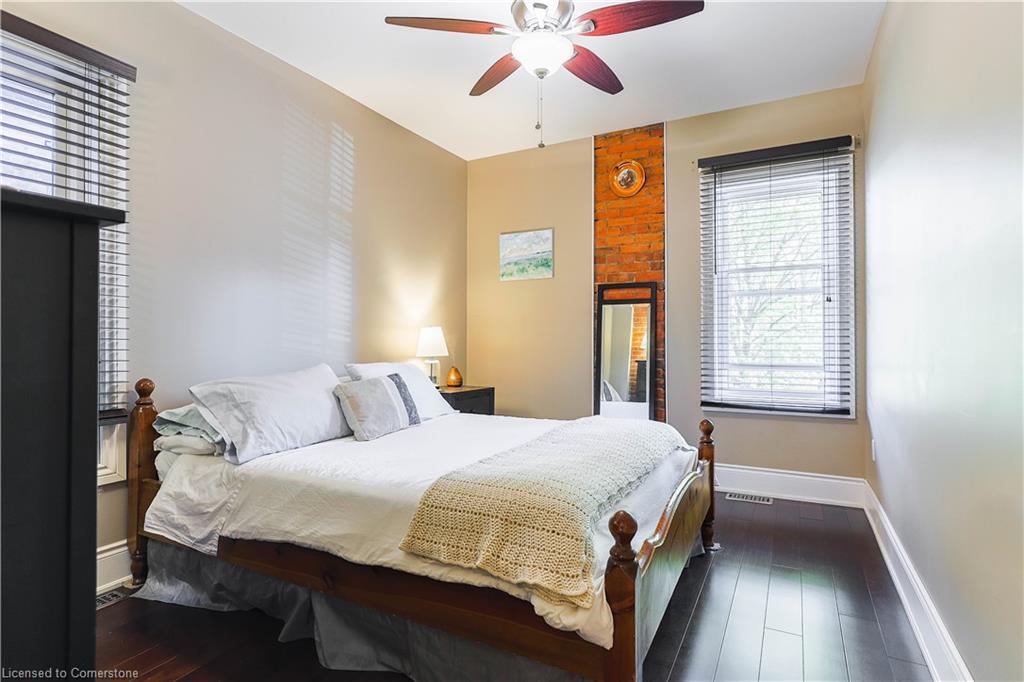 132 Charlton Avenue W Property Photo 18
