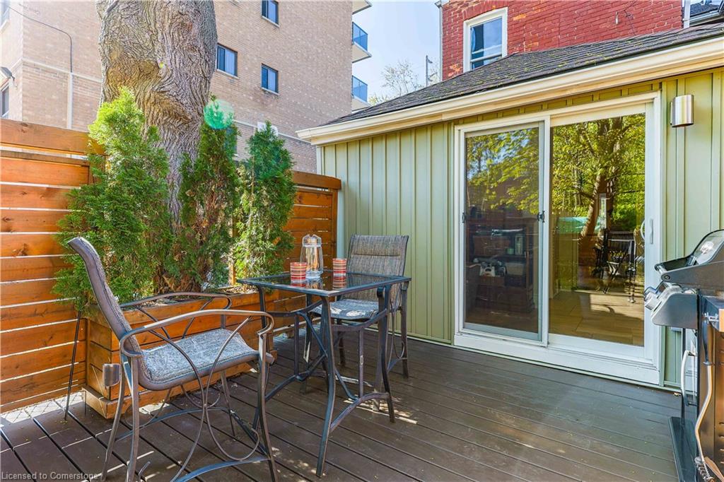 132 Charlton Avenue W Property Photo 24