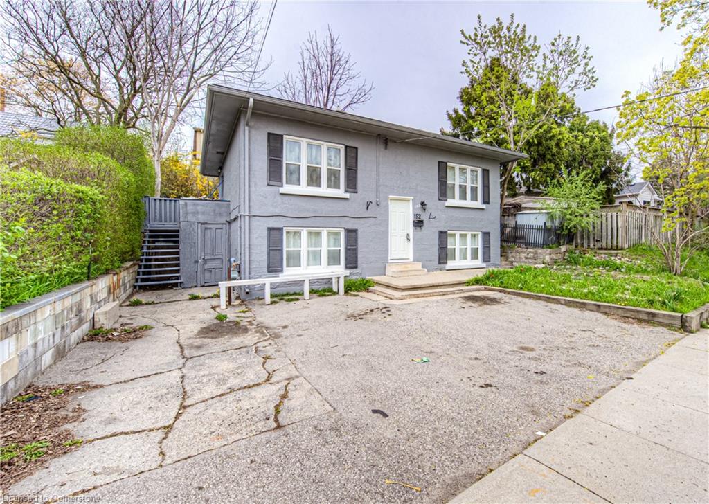 152 Binscarth Road Property Photo