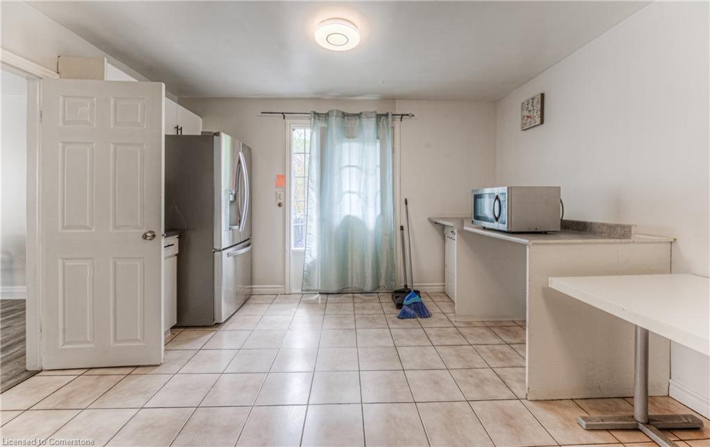 152 Binscarth Road Property Photo 13