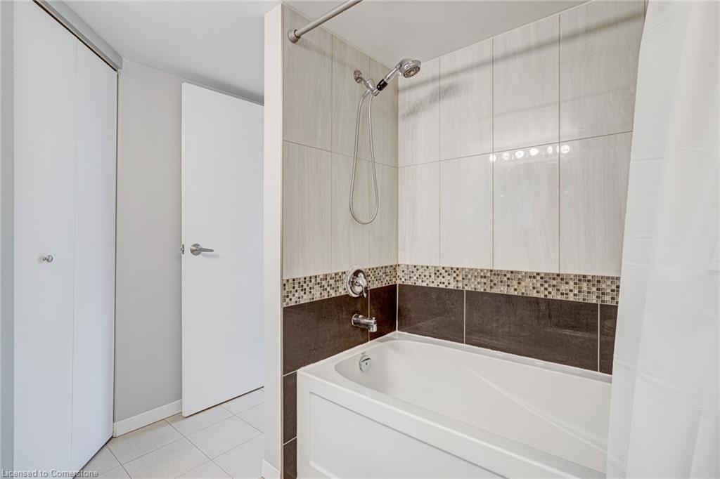 601-175 Hunter Street E Property Photo 35