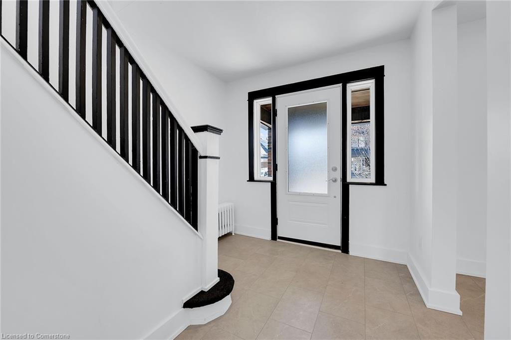 145 Prospect Street N Property Photo 6