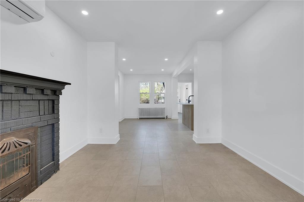 145 Prospect Street N Property Photo 10
