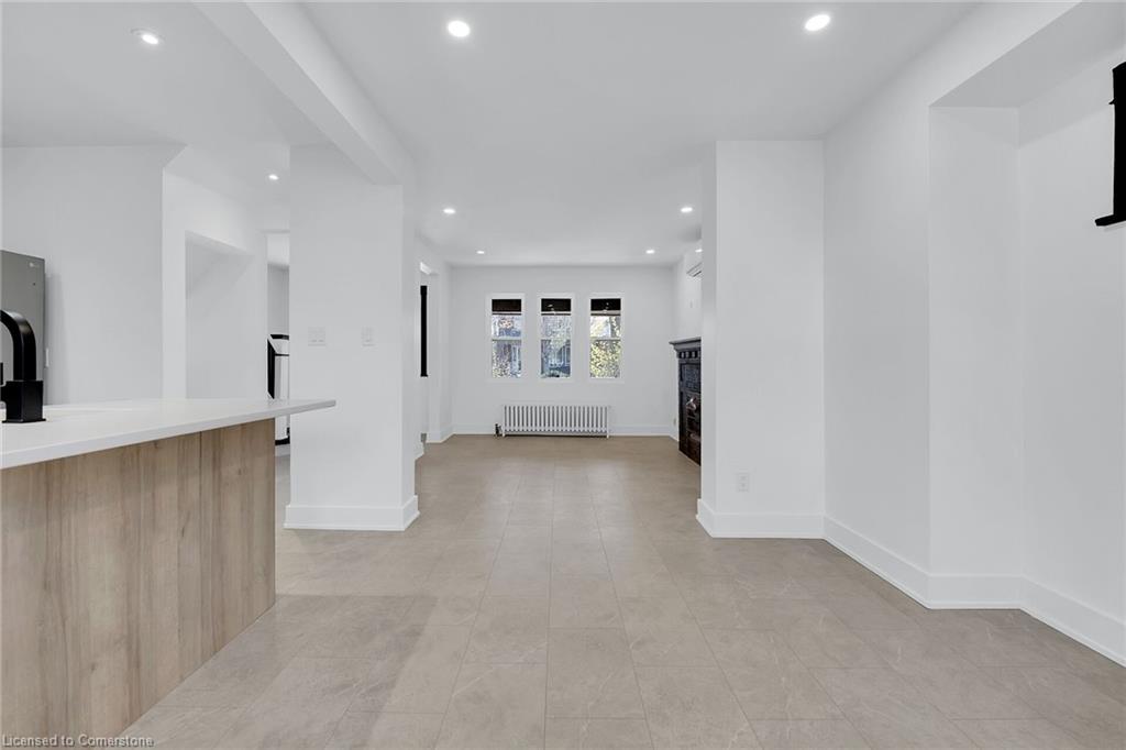 145 Prospect Street N Property Photo 12