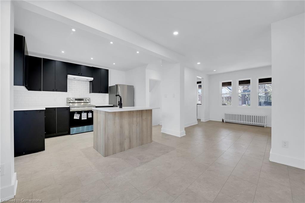 145 Prospect Street N Property Photo 17