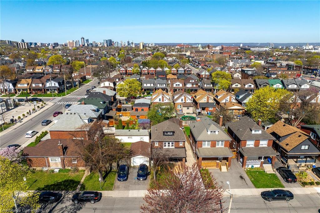 145 Prospect Street N Property Photo 43