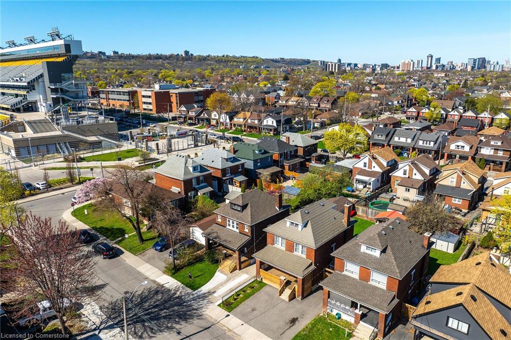 145 Prospect Street N Property Photo 44