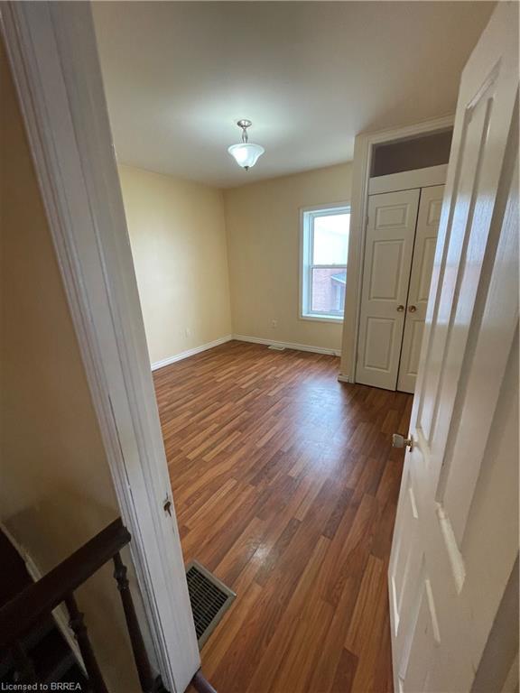 34 Young Street Property Photo 11