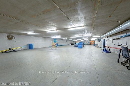 226 Carluke Road E Property Photo 15