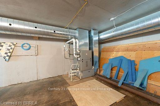 226 Carluke Road E Property Photo 17