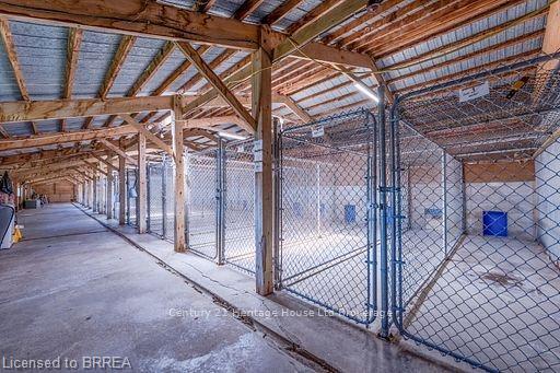 226 Carluke Road E Property Photo 34