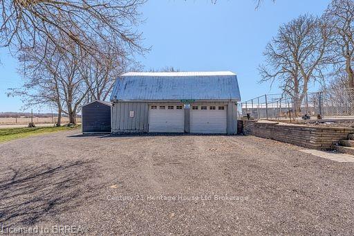 226 Carluke Road E Property Photo 39