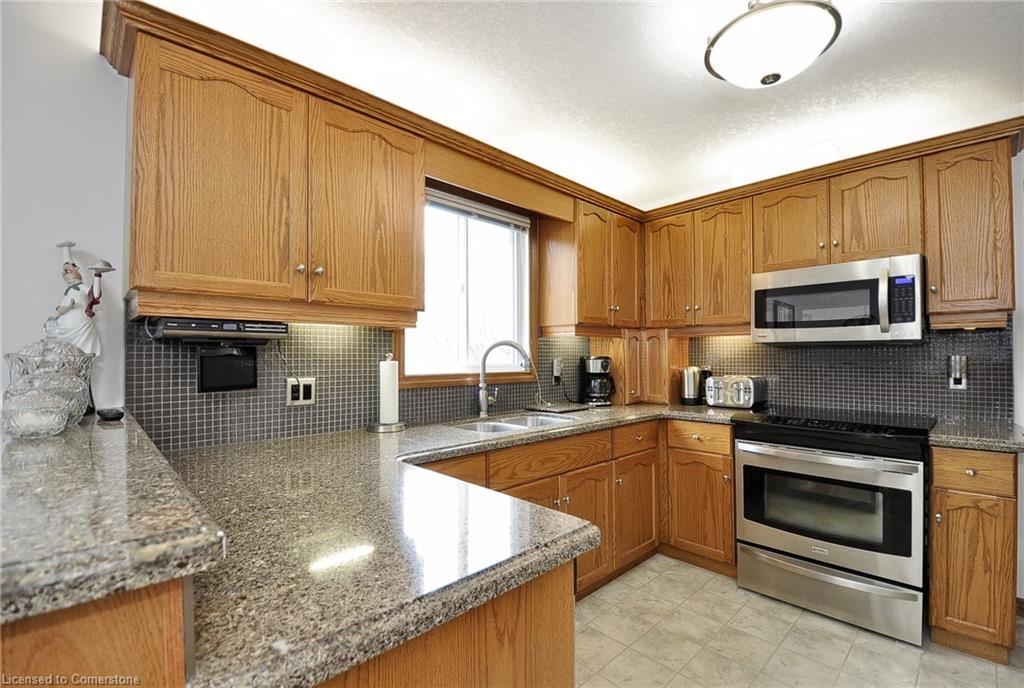 20 Kent Street Property Photo 12