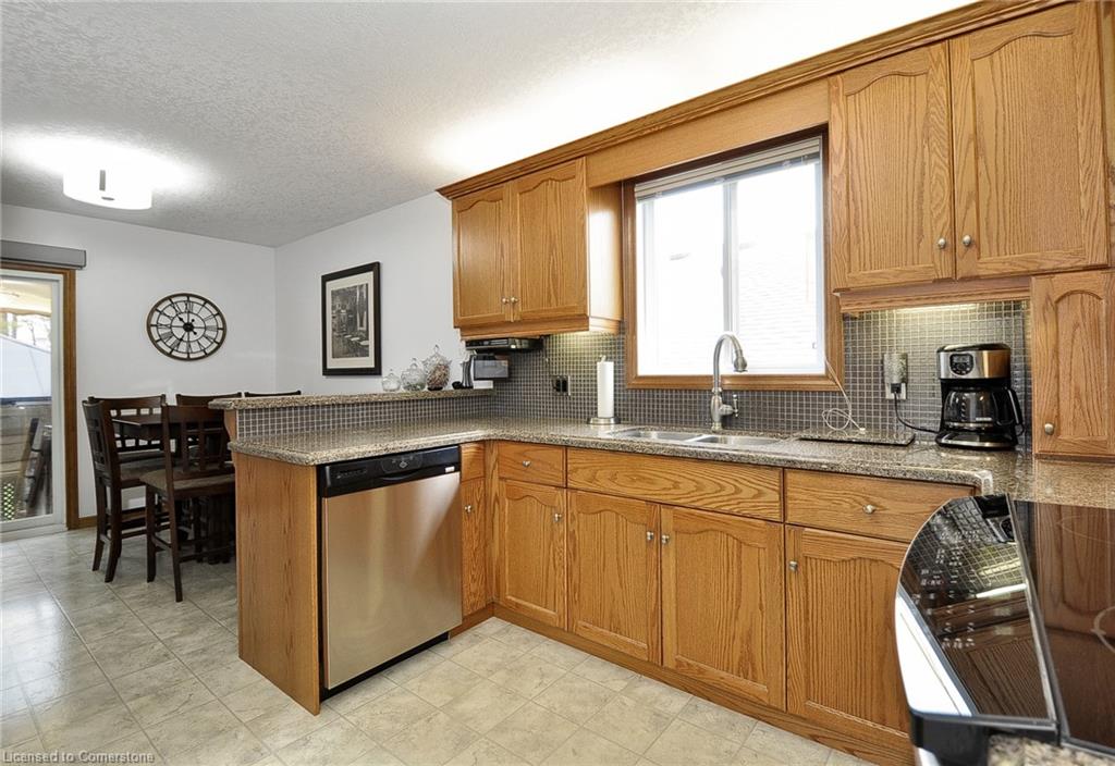 20 Kent Street Property Photo 14