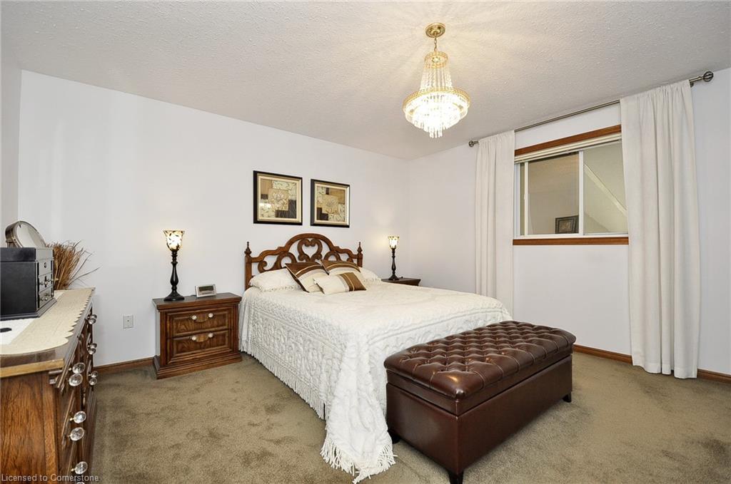 20 Kent Street Property Photo 18