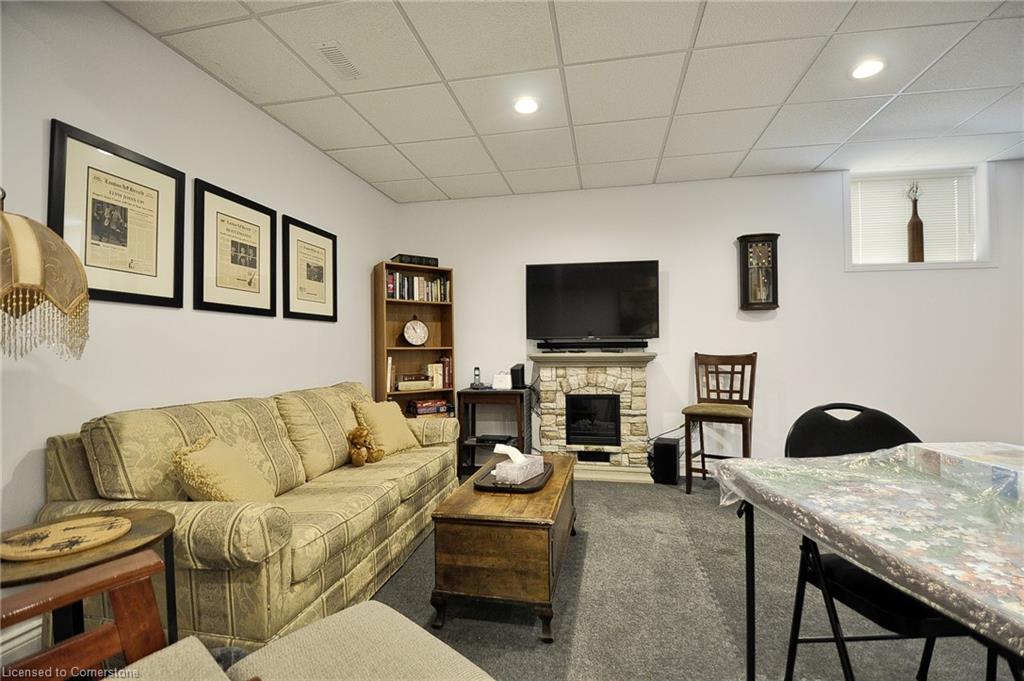20 Kent Street Property Photo 27