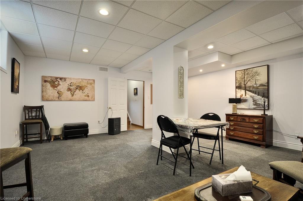 20 Kent Street Property Photo 28