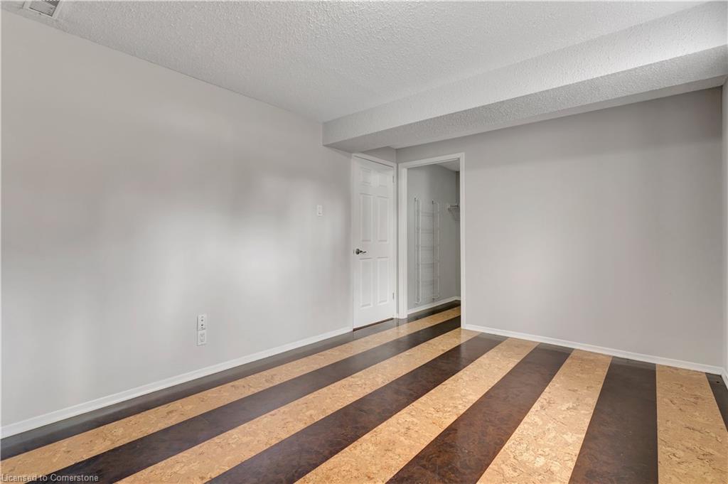 113 Martinglen Crescent Property Photo 33