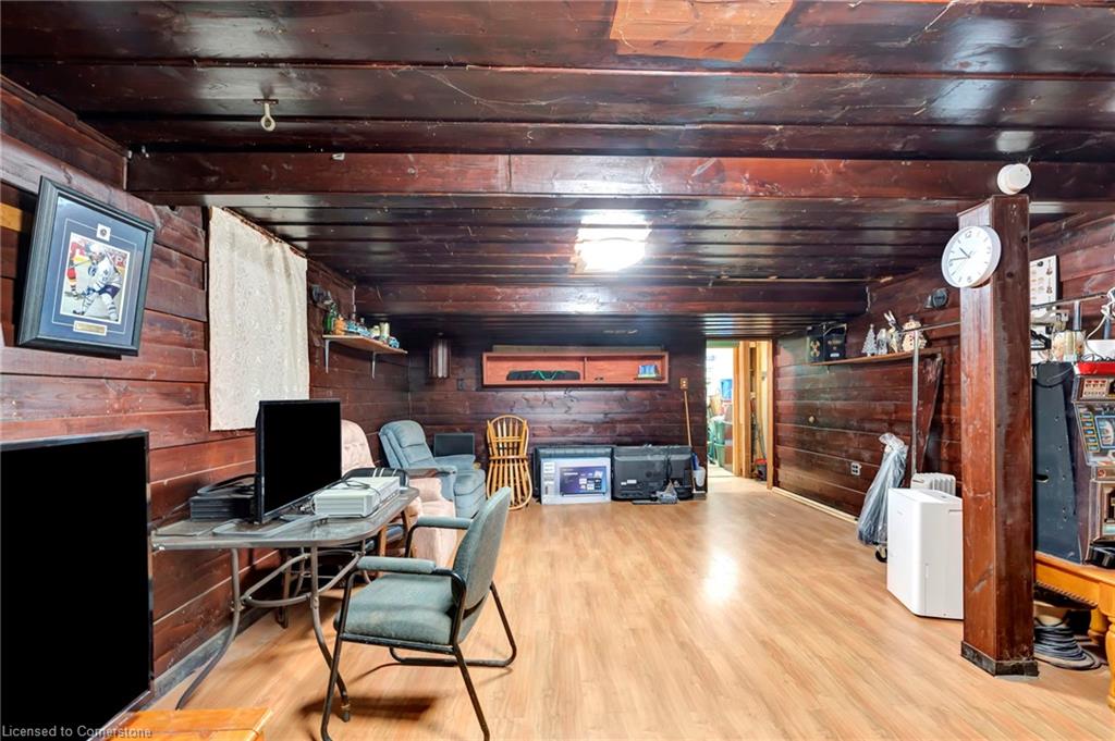 865 Garth Street Property Photo 18