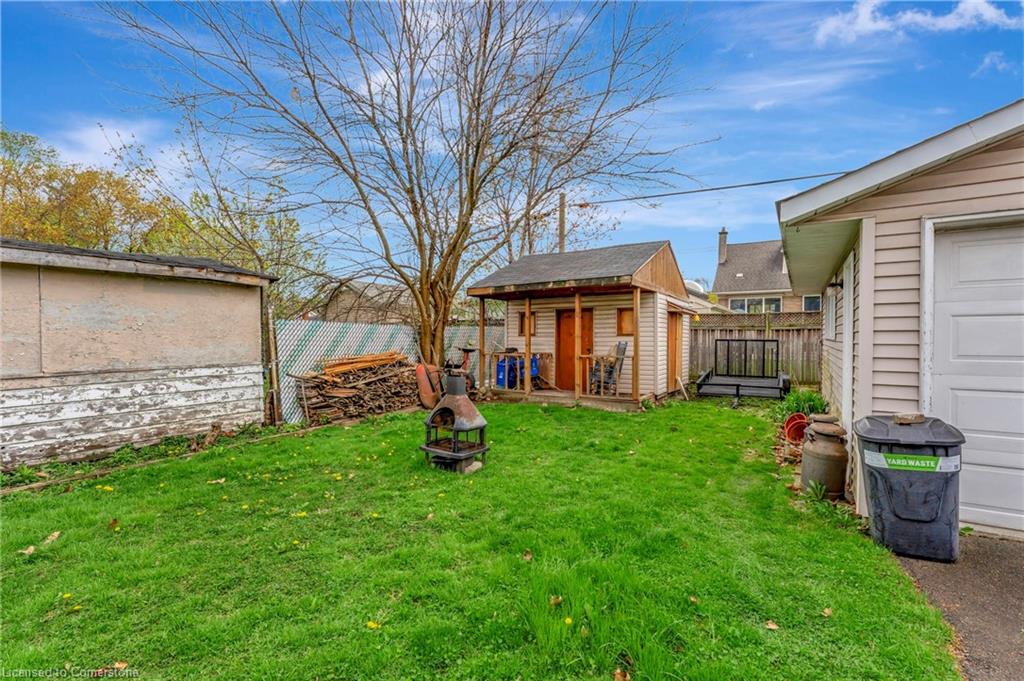 865 Garth Street Property Photo 25