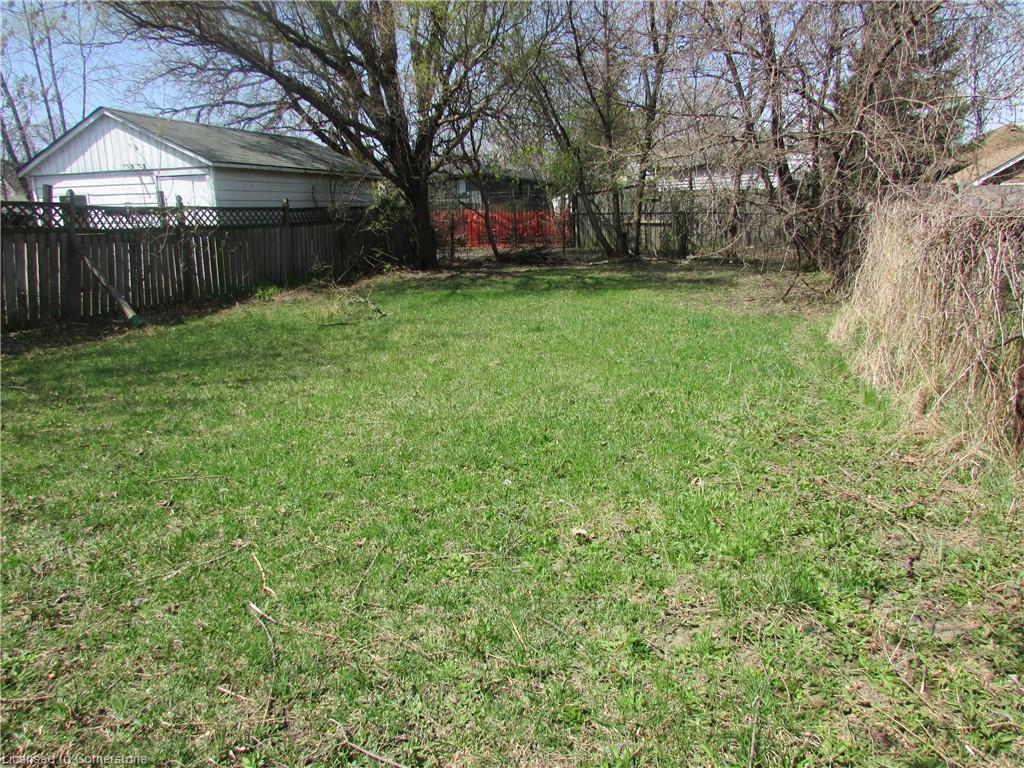 35 Stapleton Avenue Property Photo 16