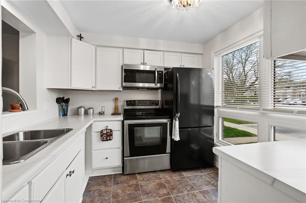 45-6767 Thorold Stone Road Property Photo 5