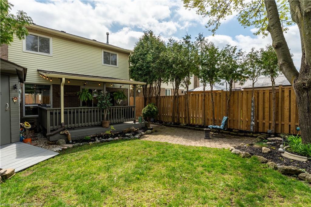 2385 Cotswold Crescent Property Photo 42