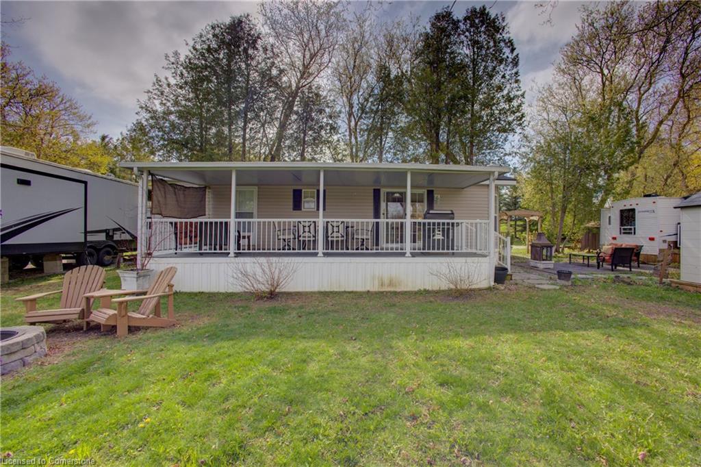 8 Maple Property Photo 9