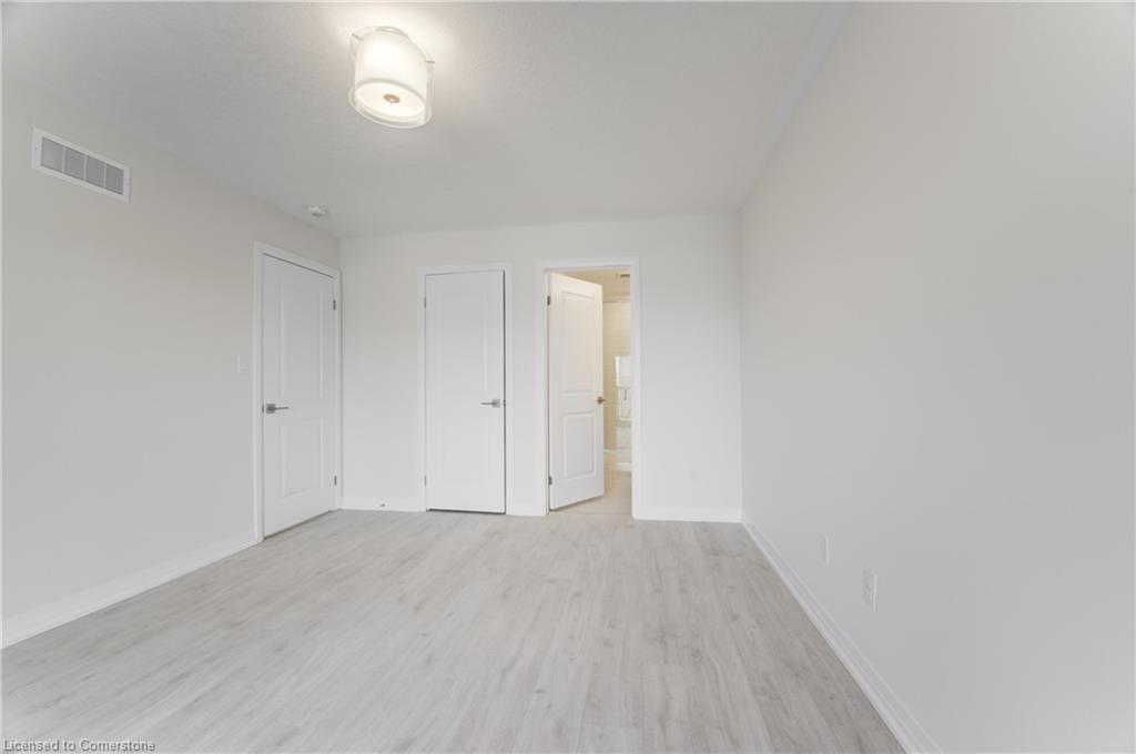 H066-210 Serene Way Property Photo 27