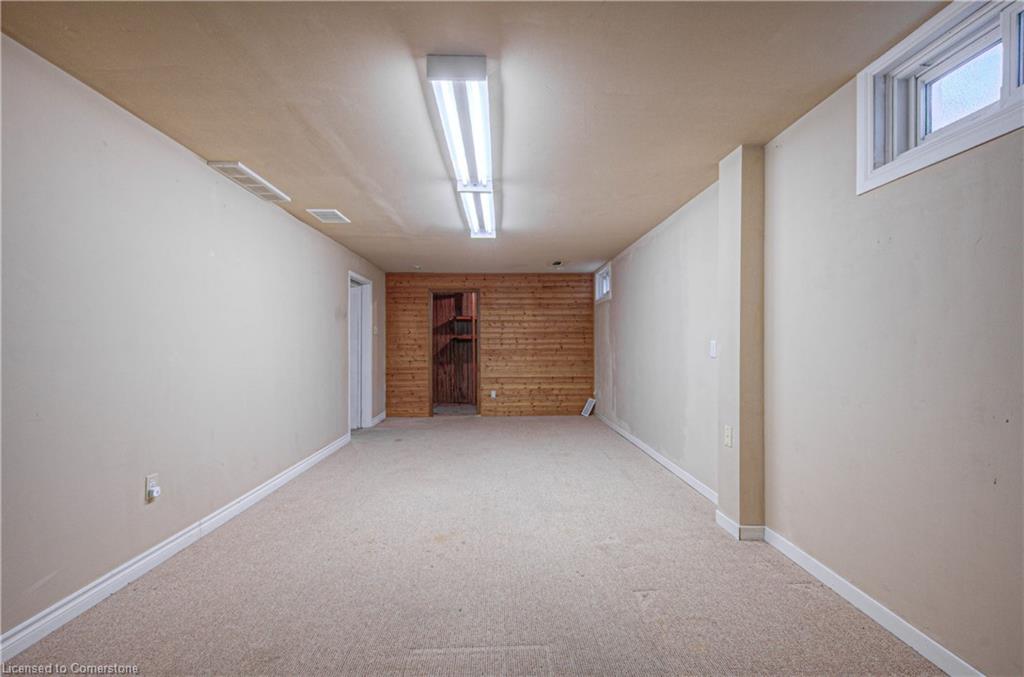 188 Arrowhead Crescent Property Photo 33