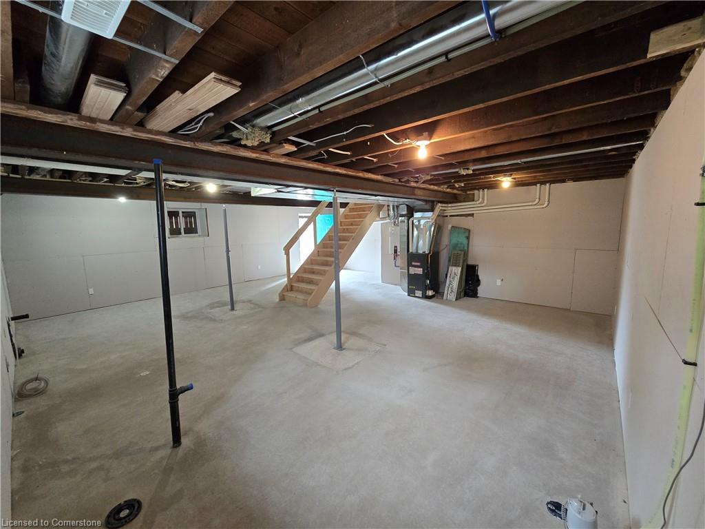 53 Charlotte Street Property Photo 2
