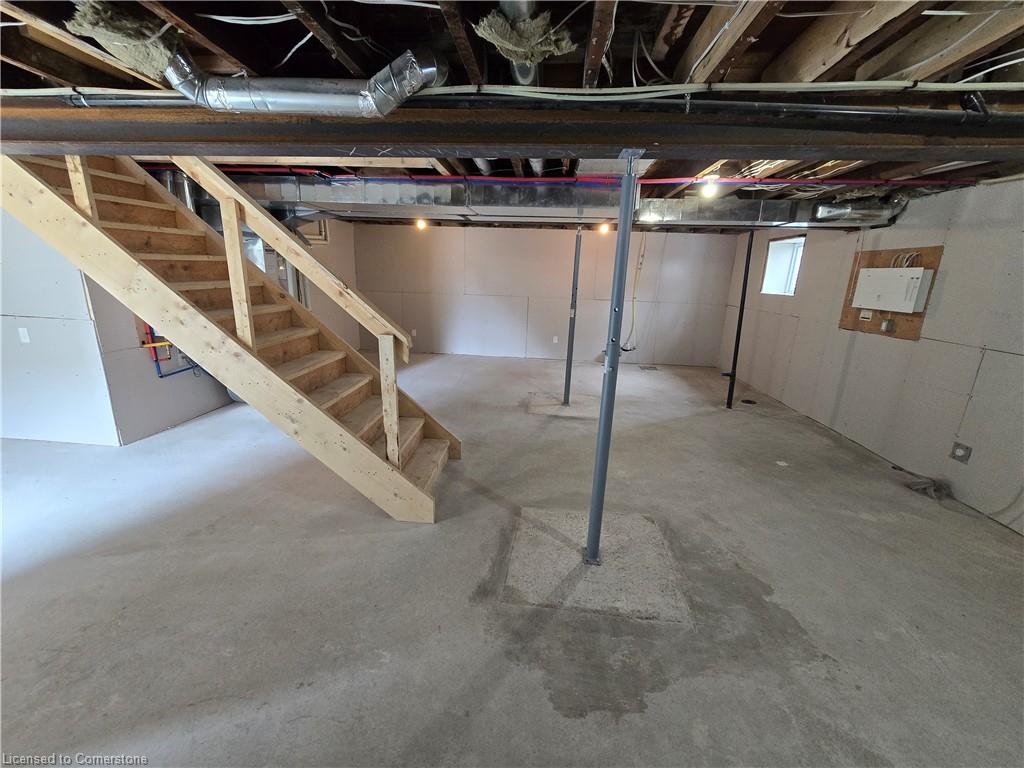 53 Charlotte Street Property Photo 8