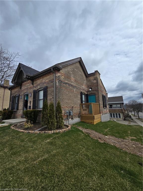 53 Charlotte Street Property Photo 13