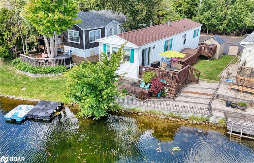 24 Jasper Heights Property Photo 1