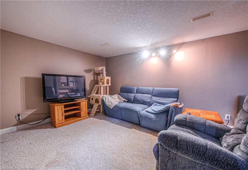 6 Holm Street Property Photo 21