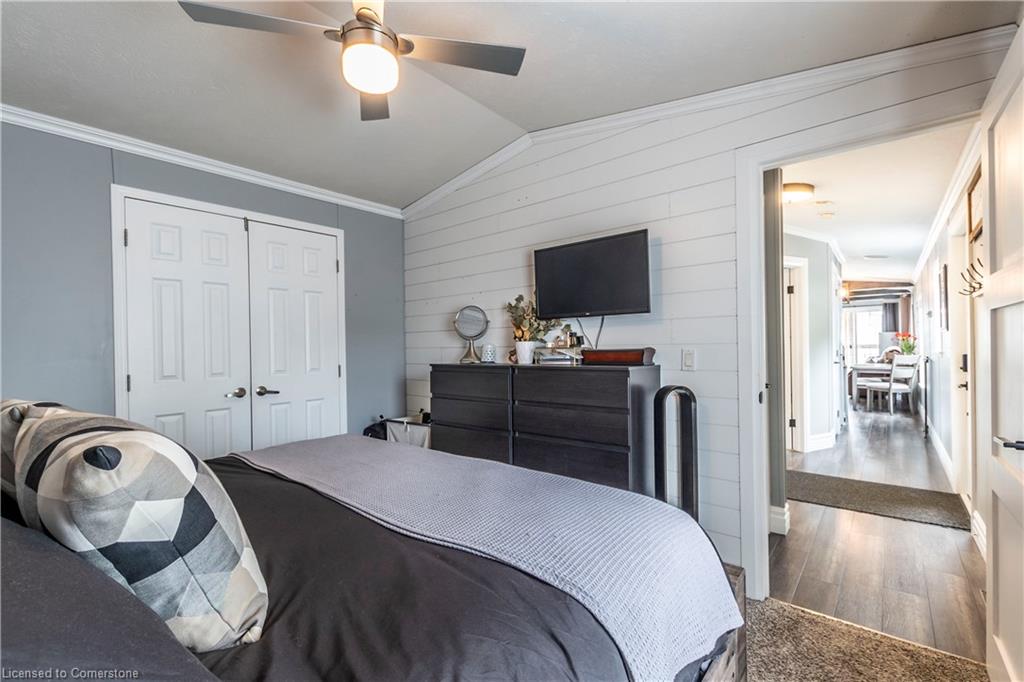 3 Elm Street Property Photo 16